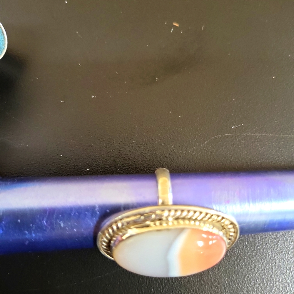 BOTSWANA AGATE ORANGE AND WHITE RING - Picture 2 of 3